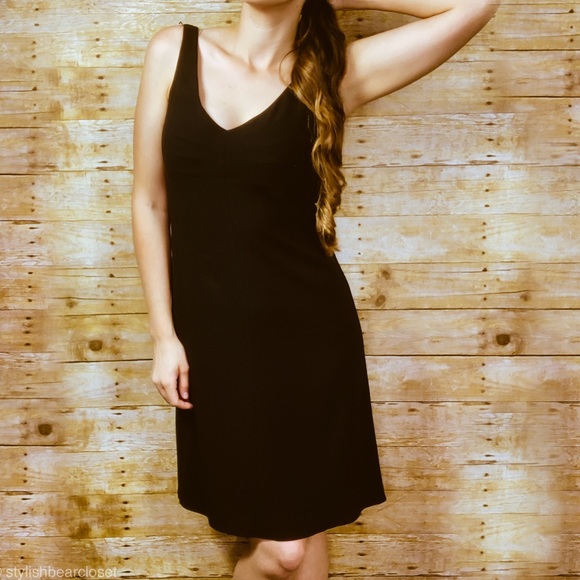 J. Crew Dresses & Skirts - J.Crew Little Black Cocktail Dress V Neck Size 6
